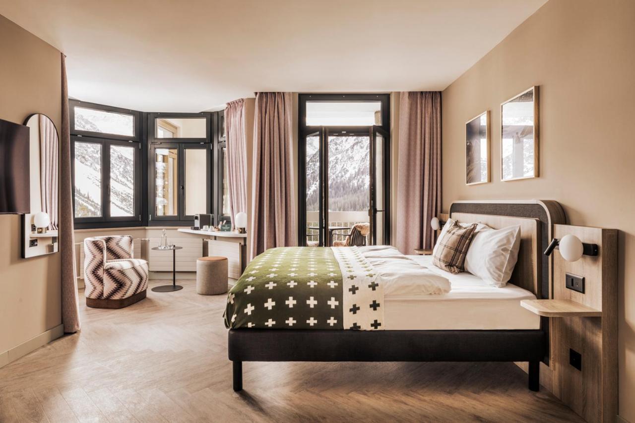 Deluxe Hoekkamer met Balkon